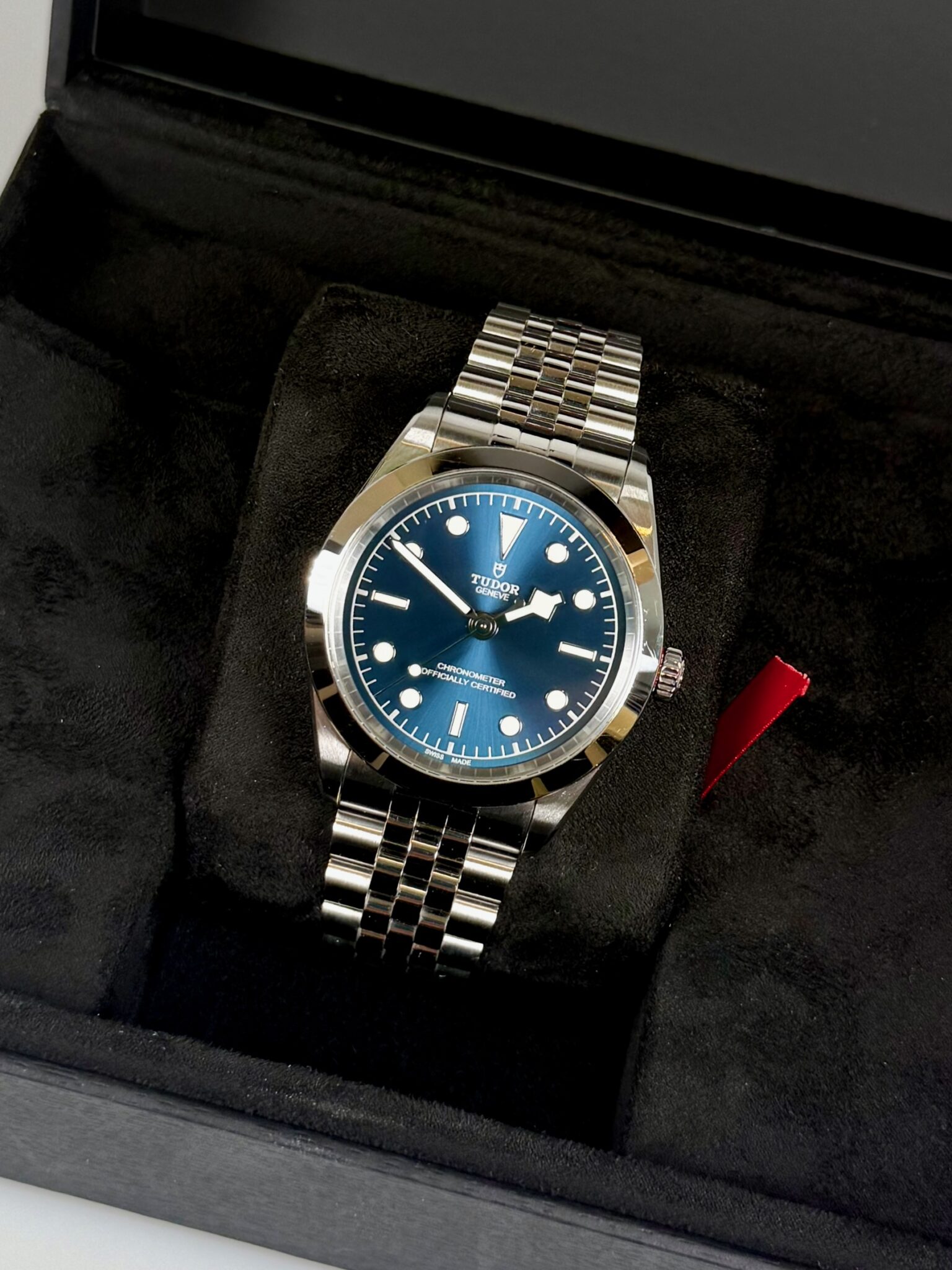 tudor-black-bay-one-41-m79680-blau-full-set-2025-de-van